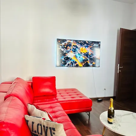 Modern In The Heart Of Daire Tiran